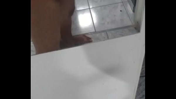 Muito sexo e gozo farto, adoro dar leite at&eacute_ engasgar