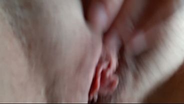 I masturbate my pussy close-up
