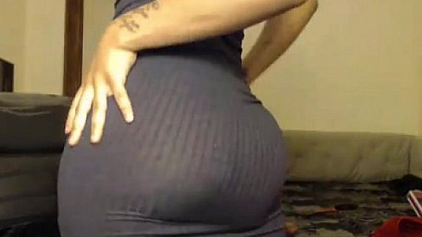 Nonton My Step Cousin's First Cam Display Meet Her At Xrealcam.com thumbnail