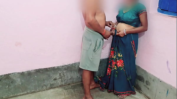 Bhabhi Ne Gand Marwa Devar Gand Six Hard Six Videos Of The Village In Hindi Village Desi Aunty Got Fucked thumbnail