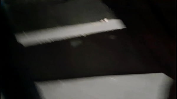 Neg&atilde;o Que Tomava Conta De Carro Na Rua Me Fudeu Gostoso Na Pra&ccedil;a , Meteu A Pica Preta Sem D&oacute; thumbnail