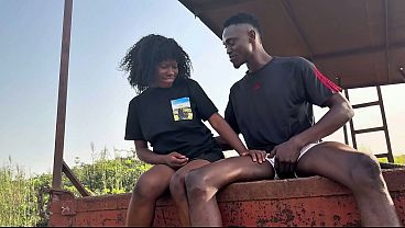 Nonton Thick Ebony Honey Beach Doggystyle thumbnail