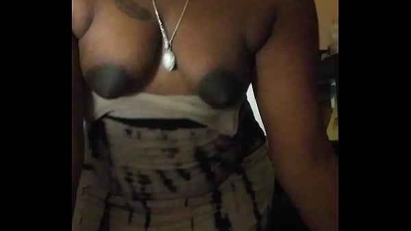 Nonton Leaking Fan Video thumbnail