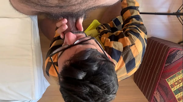 Sentando Na Rola Grossa Do Pauzudo Marcelo Debian thumbnail