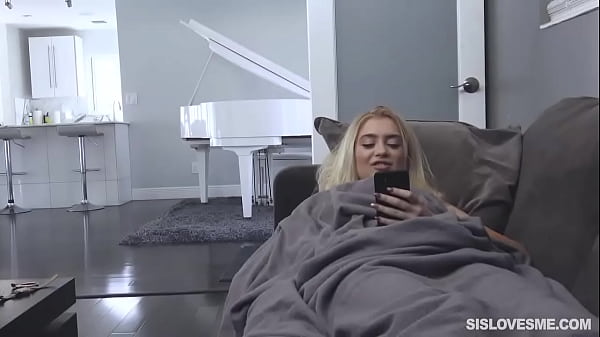 My Step Sis Would Come Out Completely And In A Single Stroke, It Would Fit In The Pussy. Stepbro Was Also Giving Me Support By Shaking Her Butts.both Of Us Were Bathing With Sweat During The Winter Season. thumbnail