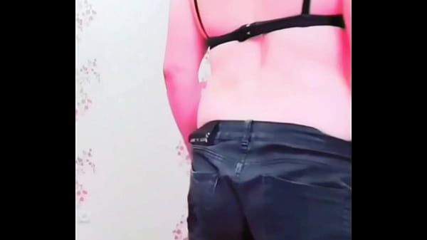 Fierce And Flawless: Crossdresser Kitty's Fashion Showcase! thumbnail