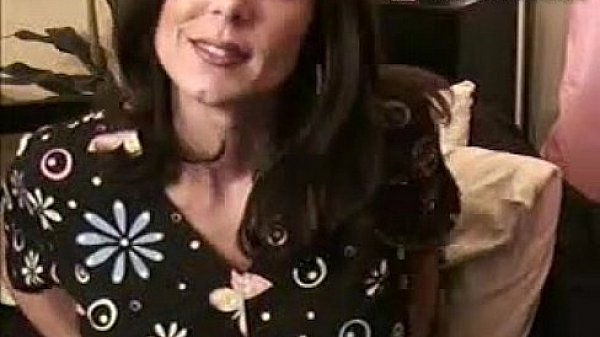 Nonton Huge Tit Show Off And Playing Her Pussy With Toys thumbnail