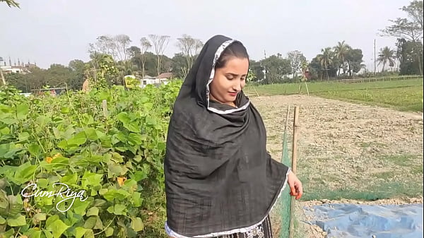 Indian Women In Outdoor thumbnail