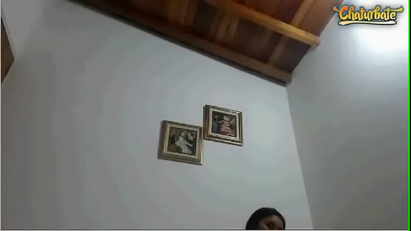 Cam girl with big tits and ass