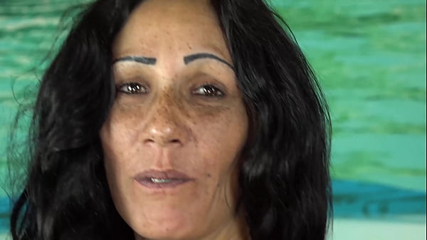 Nonton Ugly Pregnant Milf First Masturbation Video thumbnail