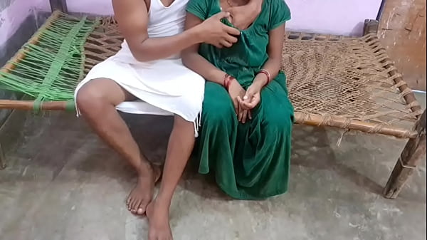 Play MP4 - Bhabhi in the world class fucking