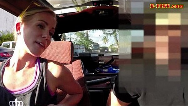 Nonton Slim Blonde Hoe Tries To Sell Her Car And Fucked By Pawnkeeper thumbnail