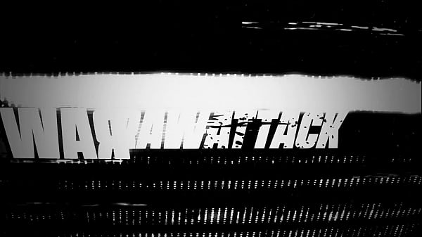 Nonton Xochi Moon Gets Her Favorite Cream On Her Face thumbnail