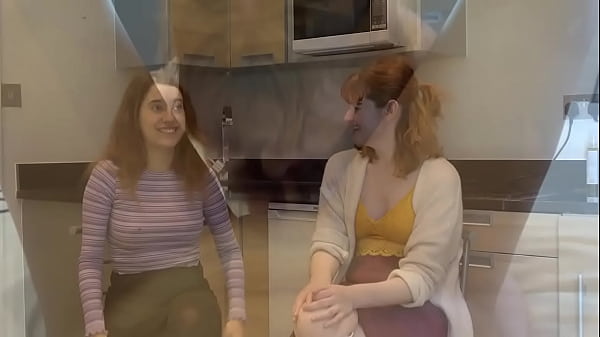 Nonton Ersties: Abigail W. & Susy thumbnail