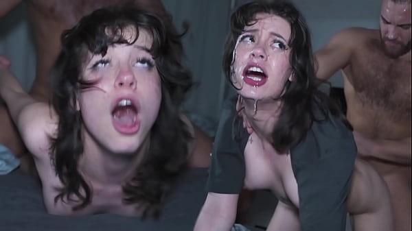 Nonton Extreme Squirting Orgasms - First Rough Fuck Made Her Cum Buckets Of Squirt thumbnail