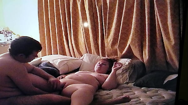 Husband Enjoys A Nice Wet Pussy thumbnail