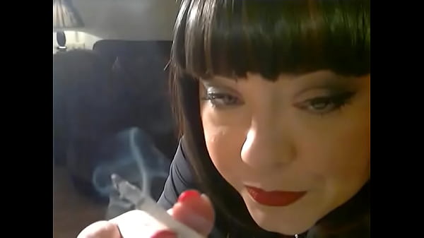Uk Chubby Domme Smokes 3 Slim Cigs thumbnail
