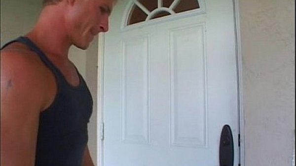 Nonton Holly The Housewhore thumbnail