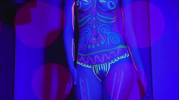 Nikki Gia - The Black Light Dance thumbnail