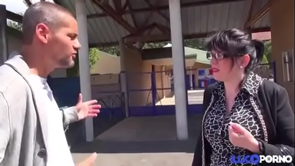 Nonton He Fucked His 's Teacher thumbnail