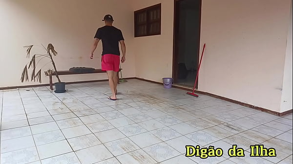 Nonton Tr&ecirc;s Gostosas Pegando O Amigo Sem Uma Saber Da Outra thumbnail