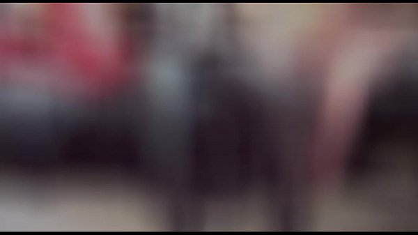 Play MP4 - Fetish and perverse sluts pumping a cock