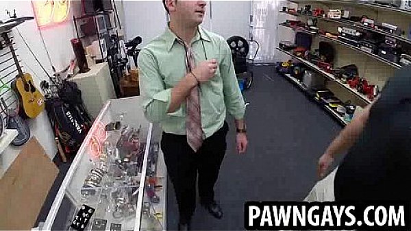 Amateur Hunk Caught Stealing At The Pawn Shop thumbnail