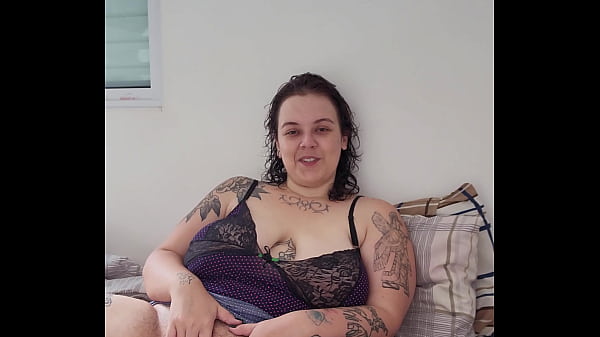 Away From Your Girl On Your Birthday? Not If She Sends This Surprise Gift To You~ thumbnail