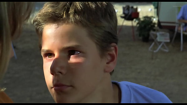 Nonton Emma Suarez - La Ardilla Roja (1993) thumbnail