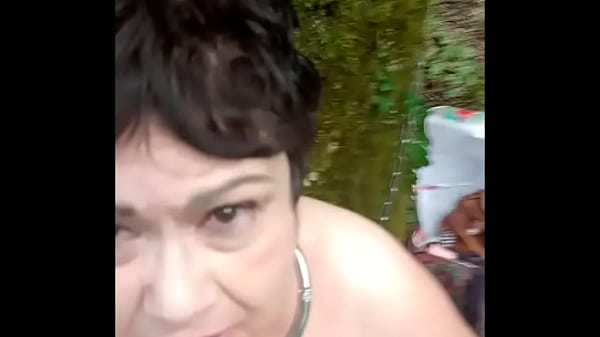 Nonton 2025 07 18 Chienne Marie Offerte En Foret thumbnail