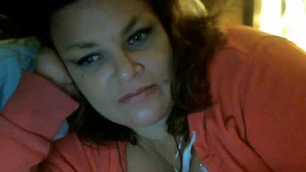 Nonton Mature Lady With Big Boobs Chating And Show Pussy thumbnail