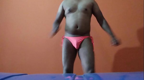 Sexy Boy Bikini Dance thumbnail