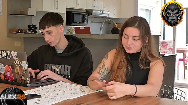 Nonton Mi Amiga Quer&iacute;a Saber Que Se Sent&iacute;a Tener Un Squirt Asi Que La Ayude A Tener Uno thumbnail