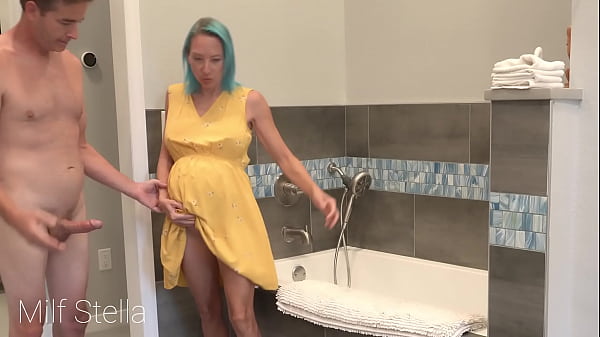 Nonton My Water Broke And I Went Into Labor On Labor Day thumbnail