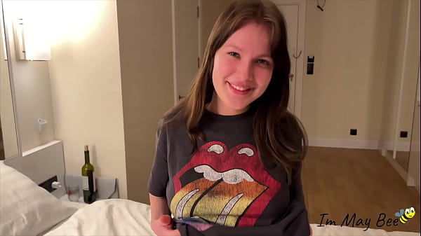 Nonton Met A Girl And Fucked Her In The First Cheap Hotel. thumbnail