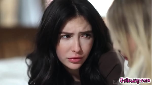 Jane Wilde, Melody Marks And Jazmin Luv Dive Into A Playful, Lesbian Threesome thumbnail