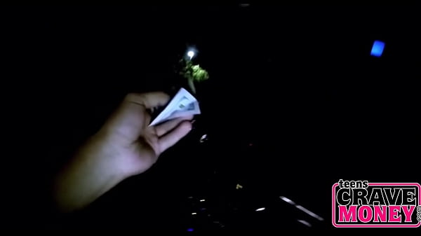 Nonton Cute Uber Driver Gets Cash And Fuck thumbnail