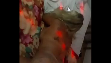 Fodendo gostoso com corno