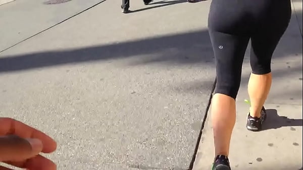 Nonton .com 3791001 Yoga Pants Blonde Jogger Thong Vpl Ass 720p thumbnail