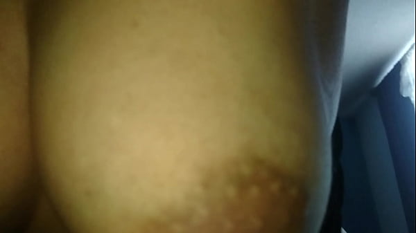 Ricos Pechos Celular Perdido thumbnail