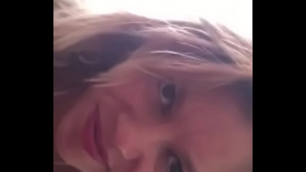 Nonton Marlen Doll "garganta Profunda A Fans Chileno" thumbnail