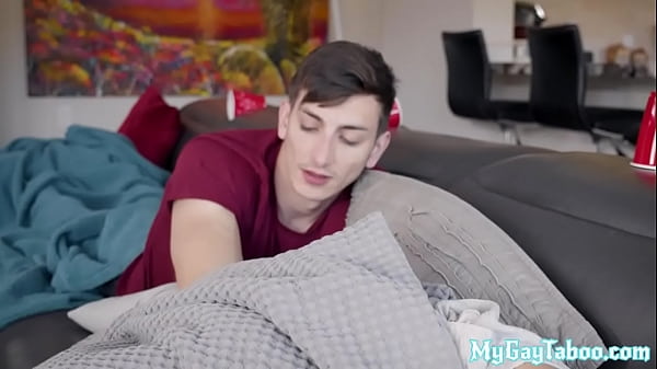 Tattooed stepbrother bareback pounded by athletic top 