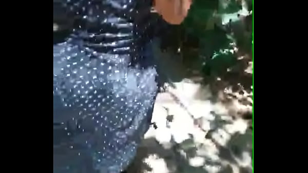 Nonton Ass Show At Park thumbnail