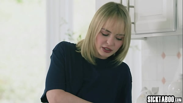 Horny Babe Swallowed Big Cock And Babe Enjoyed Rough Fucking thumbnail