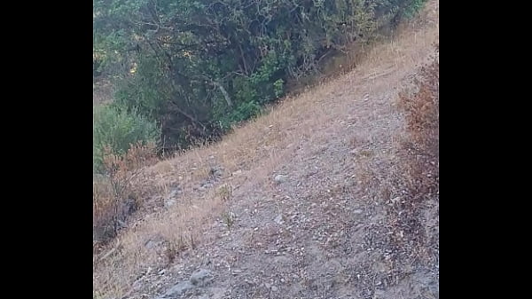 Allez venez je vous am&egrave;ne dans le Maquis Corse pour une exib hummmm 