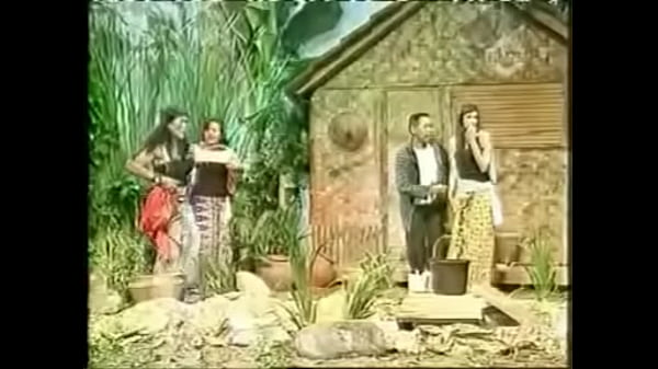 Nonton Sarah Azhari Tak Sengaja Kelihatan Payudaranya Saat Live Ovj thumbnail