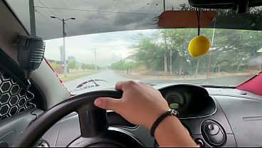 Nonton Gorda Latina De Enormes Tetas Paga El Taxi Con Una Fuerte Follada Hasta Terminar Con Todo El Semen Del Taxista - Sexo Real Casero thumbnail