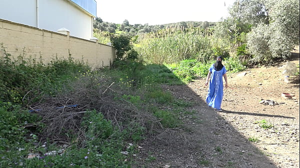 Muslim Arab Girl Wants To Have Sex With Soldier thumbnail