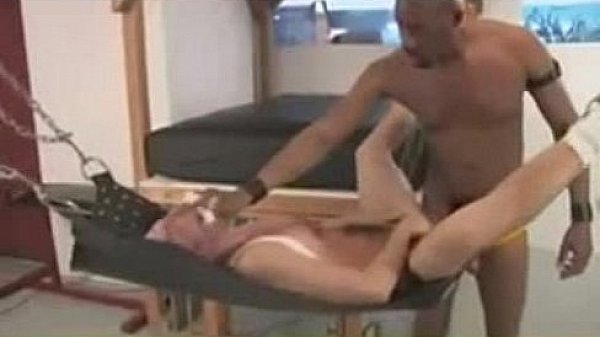 N&aacute;&ordm;&plusmn;m Tr&ecirc;n V&otilde;ng Cho Cu &auml;&lsquo;en B&aacute;&raquo;&plusmn; Fuck thumbnail