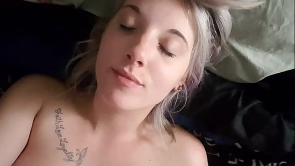 Nonton Prettiest Pussy thumbnail